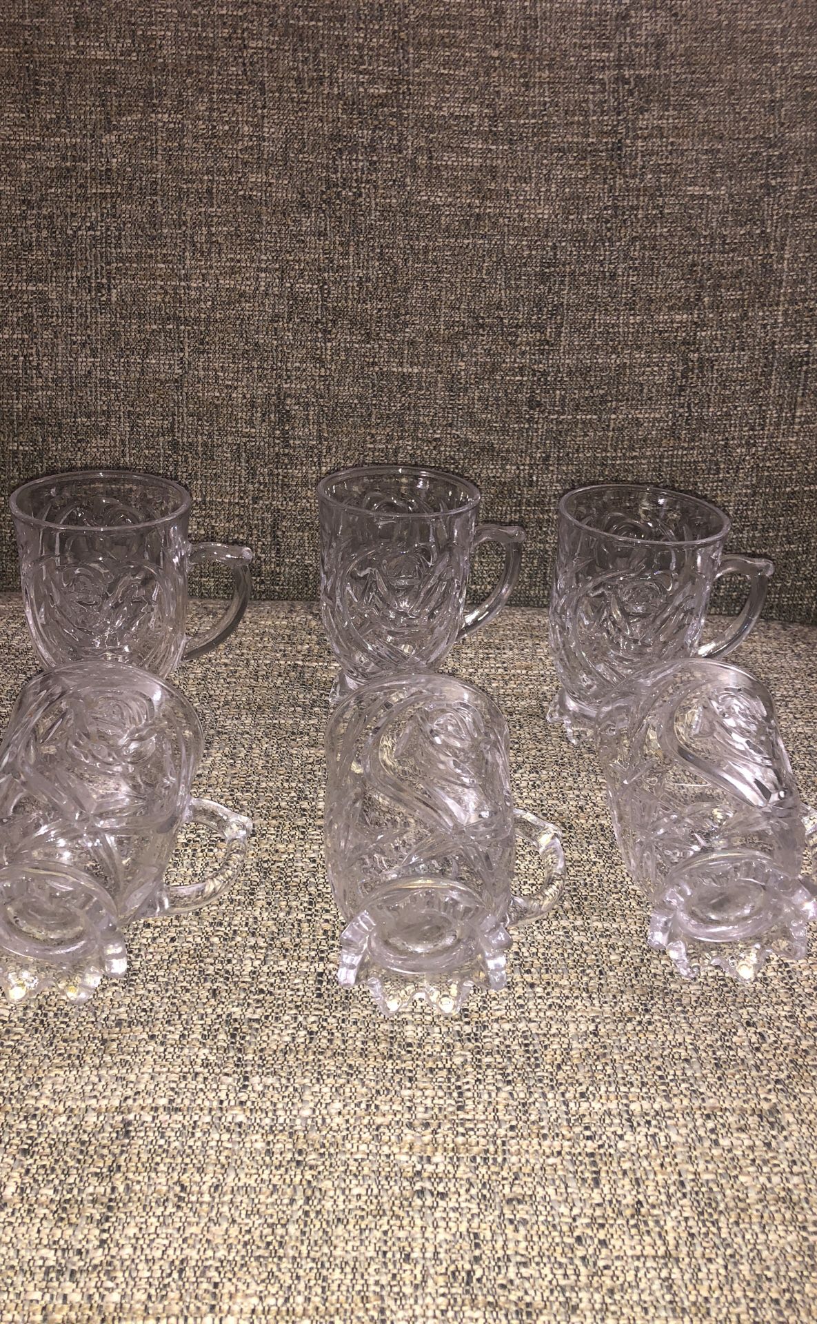Set of 6 Clear Glass tea Cups. Please see all the pictures and read the description