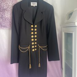 Classy black 2 piece women’s suit w skirt & jacket