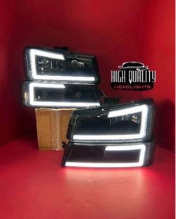Chevy Silverado 2003-2006 headlights