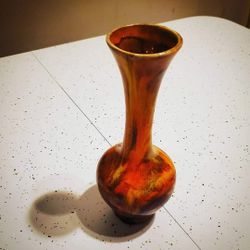 VIBRANT CERAMIC MCM VASE