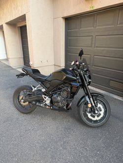 2025 Honda CB300R