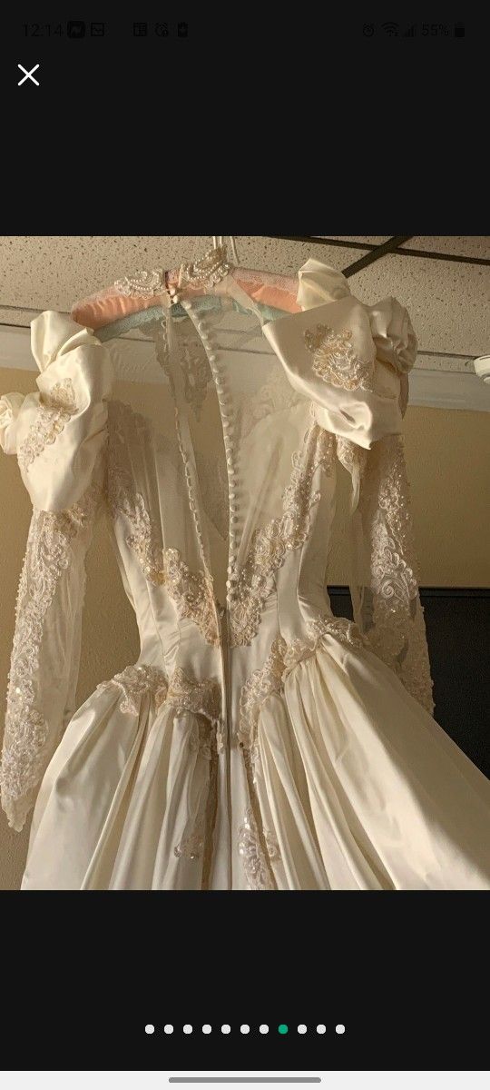 Vintage wedding dress Size Small