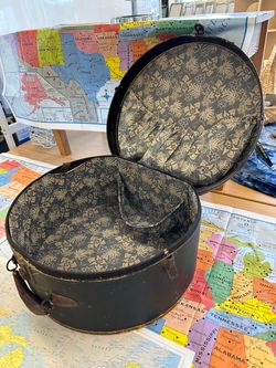 Antique luggage w leather handle