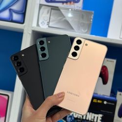 Samsung Galaxy S22 5G - Pay $1 DOWN AVAILABLE - NO CREDIT NEEDED