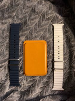 Apple Ocean Bands and MagSafe Leather Wallet