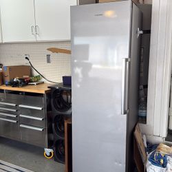 SAMSUNG Freezer