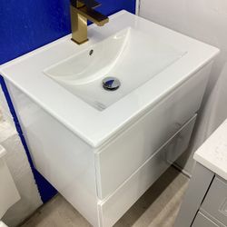24” Wall Mounted Vanity, Glossy White, Ceramic Top, Available For Pick Up