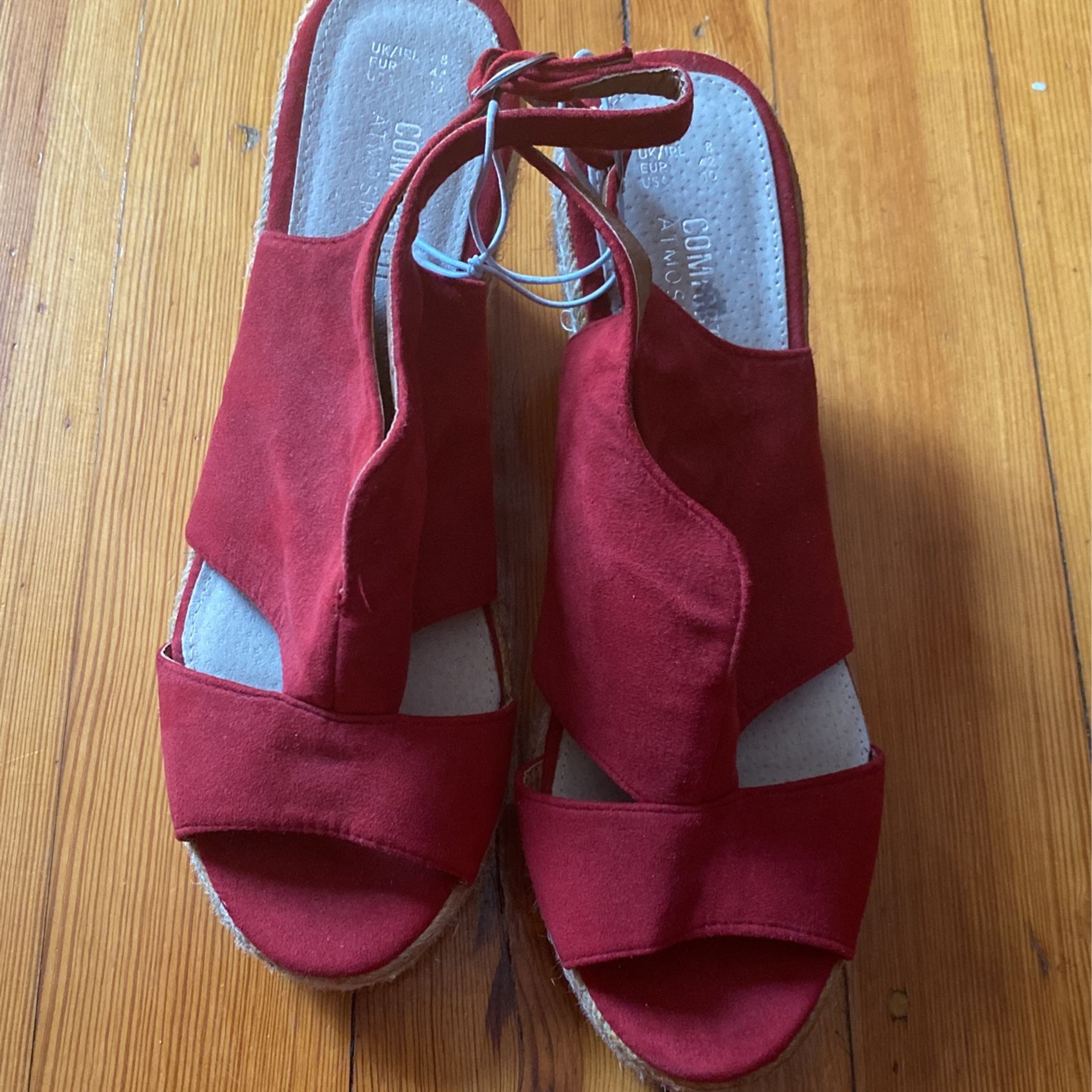 Red Wedges