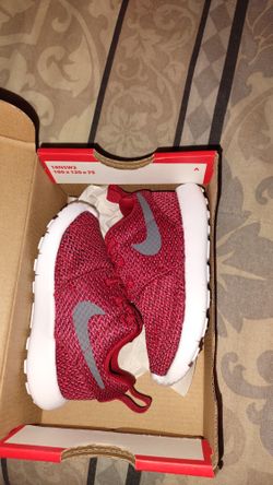Baby Nike Shoes Size 5C