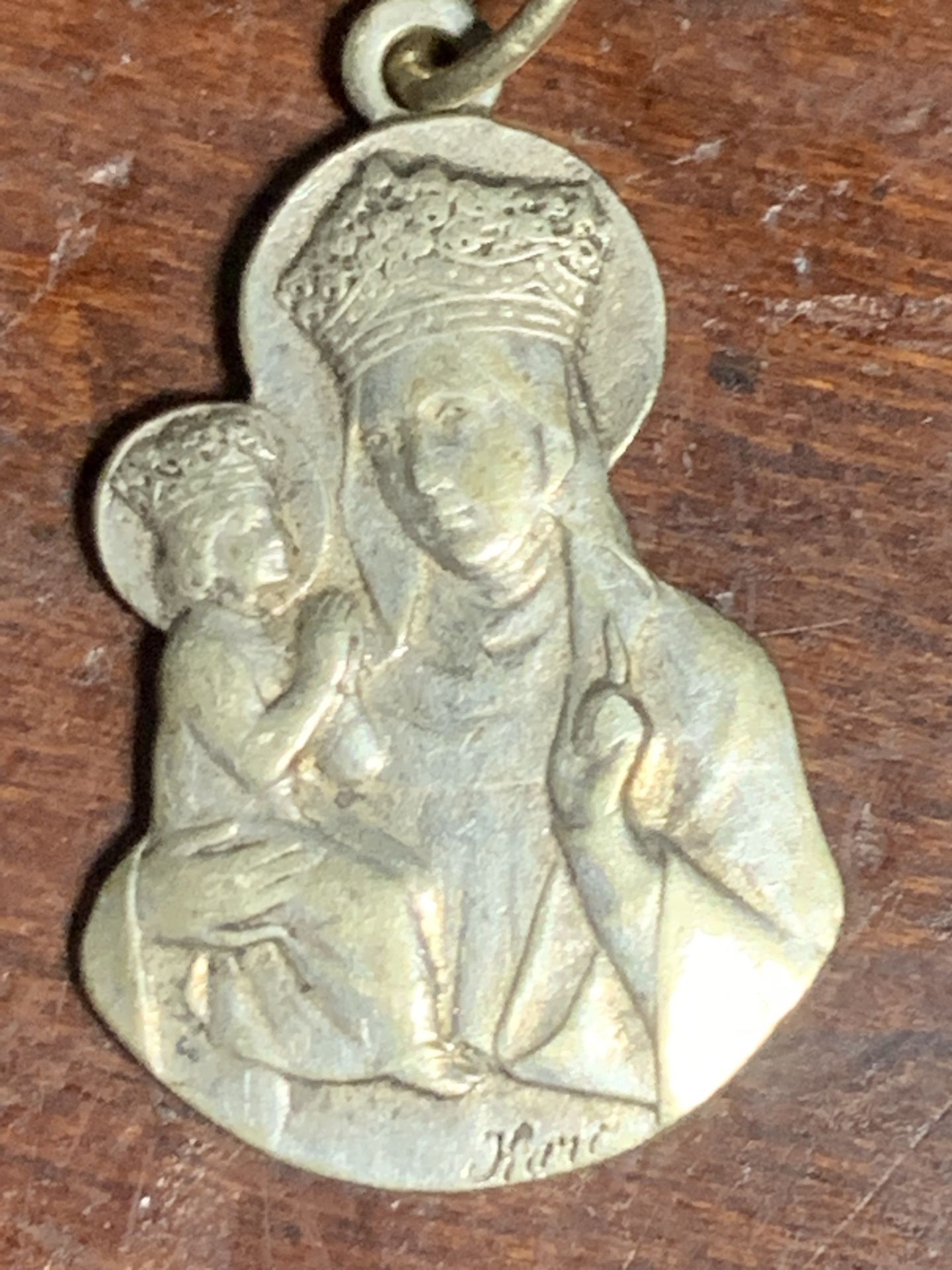 Medal/pendant