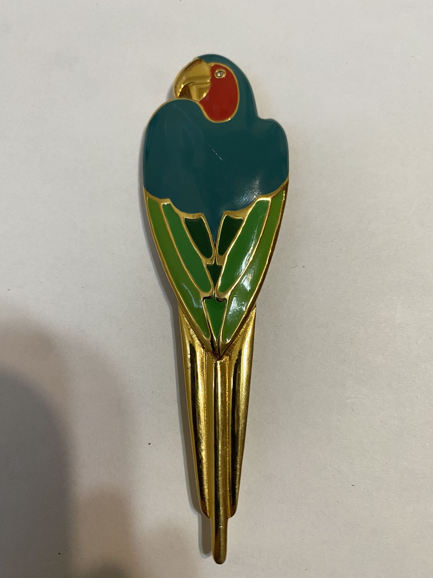 Vintage Trifari Blue Green Red Gold Tone Parrot Brooch Pin Used