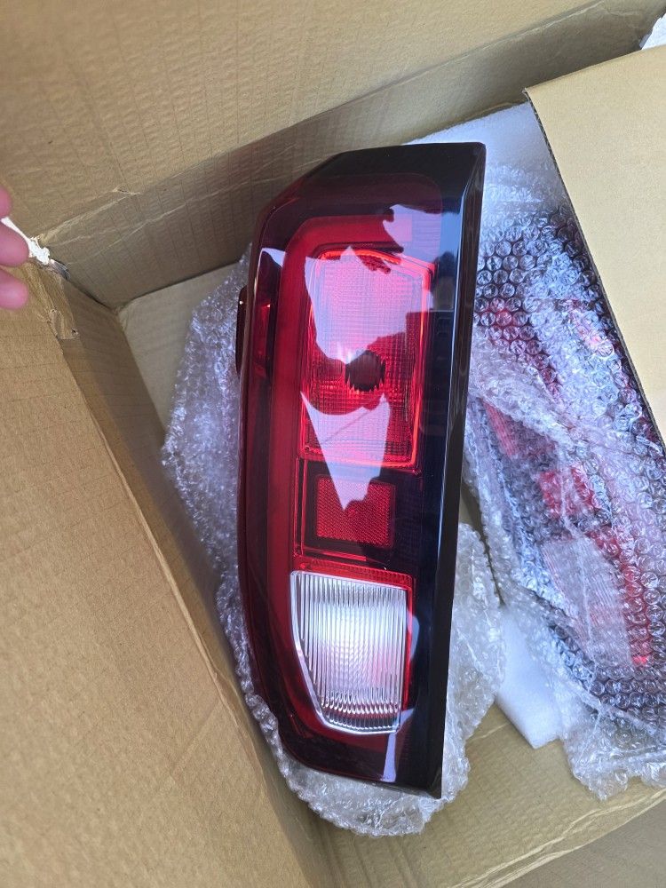 Gmc Sierra Tail Lights