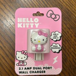 NWT Licensed hello kitty 3.1 amp dual port wall charger