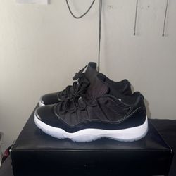 Space Jam Low Jordan 11