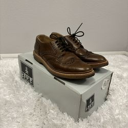 FRYE Oxford Wingtip Shoes