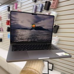 MacBook Pro M2 Pro 512gb 16ram