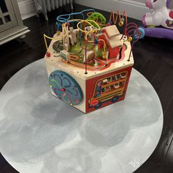B Toys Montessori