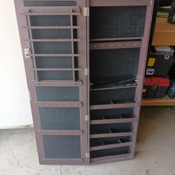 Hanging Jewelry Cabinet 