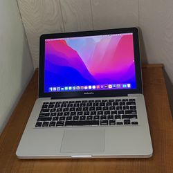 Apple MacBook Pro 13” I5/8GB/256GB SSD $140
