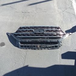 2021-2024 Ford Explorer Front Grille OEM 