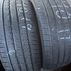 225/40/19 Bridgestone Pair 60$