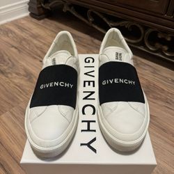Givenchy Sneakers Men’s 11