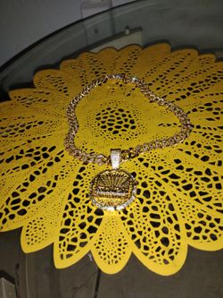 ICED OUT LAST SUPPER PENDANT & CHAIN 