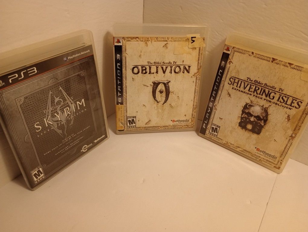 Skyrim 3 game bundle for PS3