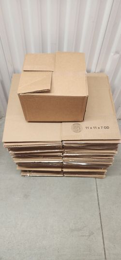 Shipping Boxes Used 11x11x7
(Lot of 50)