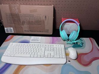 Wireless Keyboard + Wireless Mouse + Desk Mat Bundle for Cheap