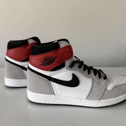 Jordan 1 Retro High Light Smoke Grey