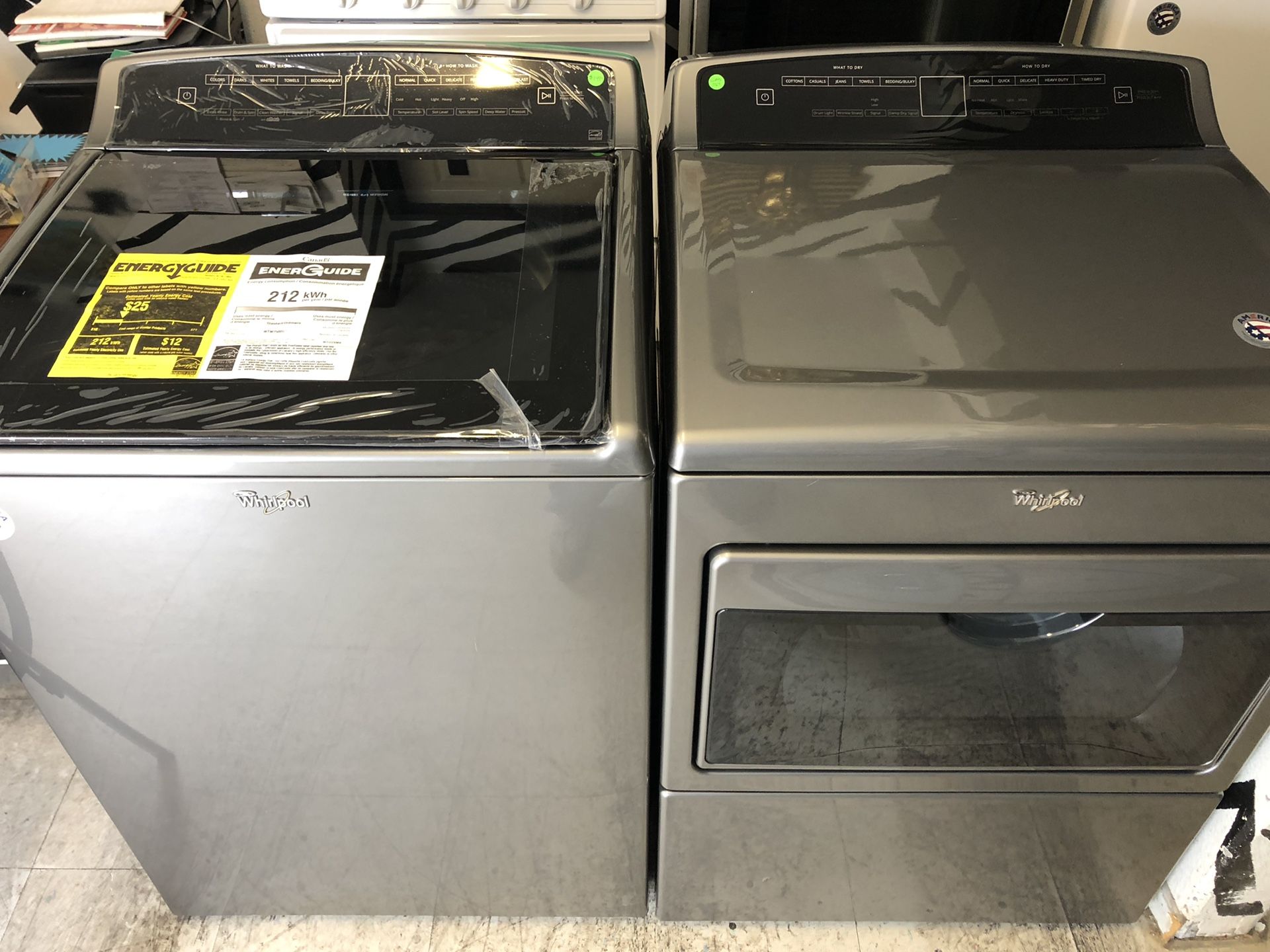 New whirlpool top load washer and gas dryer set