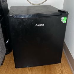 Small Fridge 