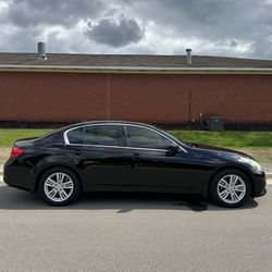 12 Infiniti G37 -Luxury/ Sport Drive