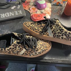 Brand New Women's  Guess Shoes