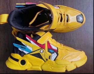 New Kids Shoes, Size 2us