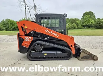 Clean Machine2023 Kubota SVL65-2 Skid Steer