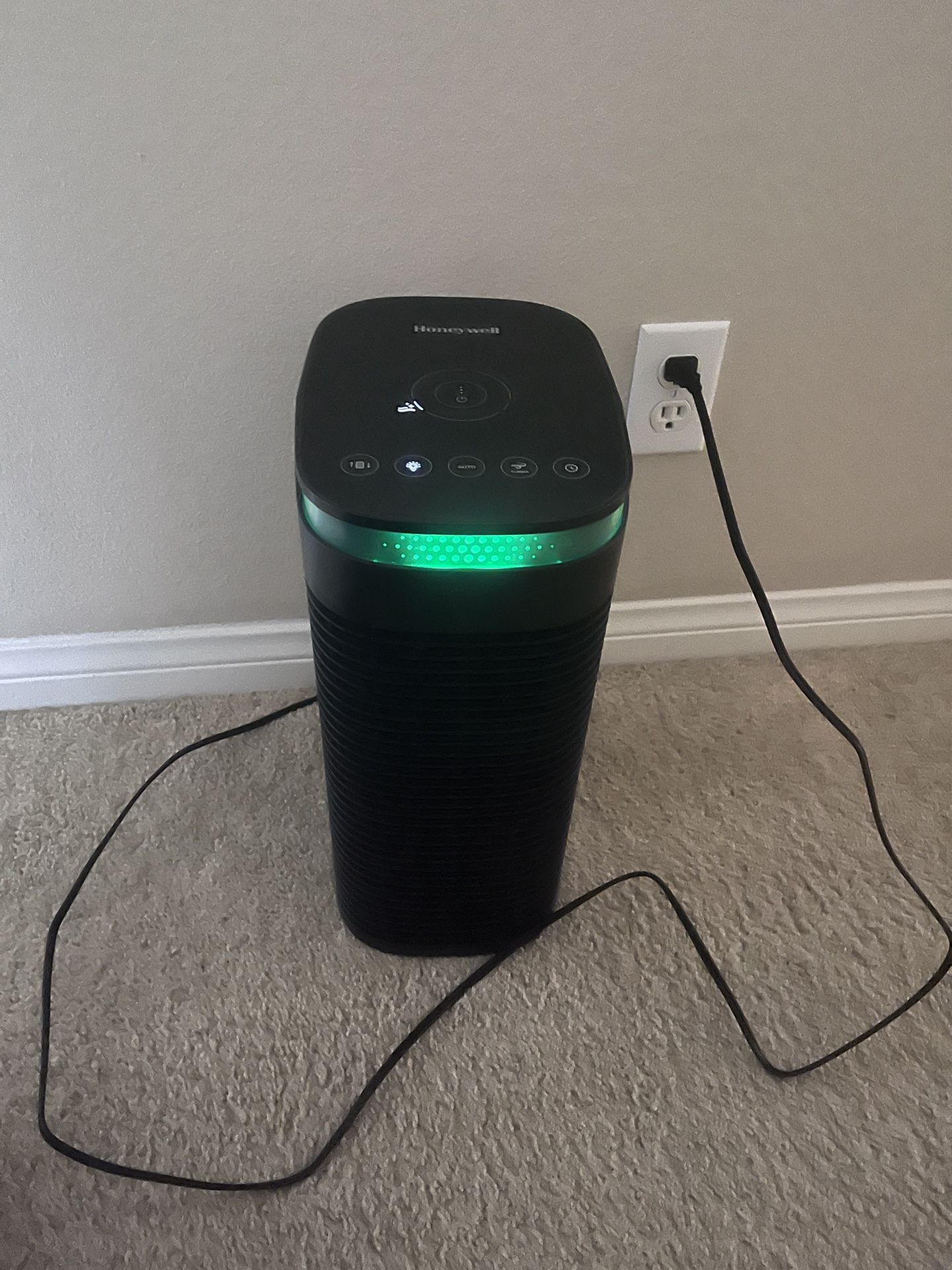 New Air Purifier Honeywell InSight Series HEPA Compact Tower Air Purifier