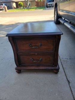 Wood night stand
