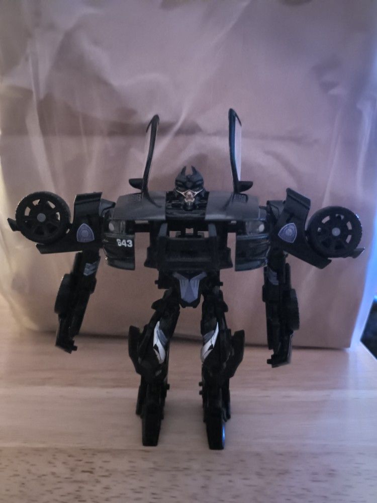 Hasbro 2006 Transformers Barricade 643 Police Car