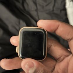 Apple Watch SE 2nd Gen 40mm