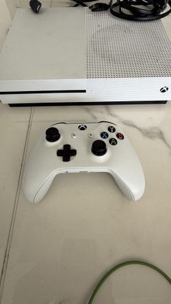 Xbox One S Console + Wireless Controller – Includes Power & HDMI Cables