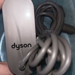 Genuine Dyson Class 2 Battery Charger Model # 205720-02