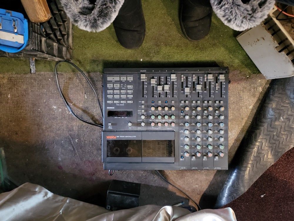 Foster Multitracker Model 280