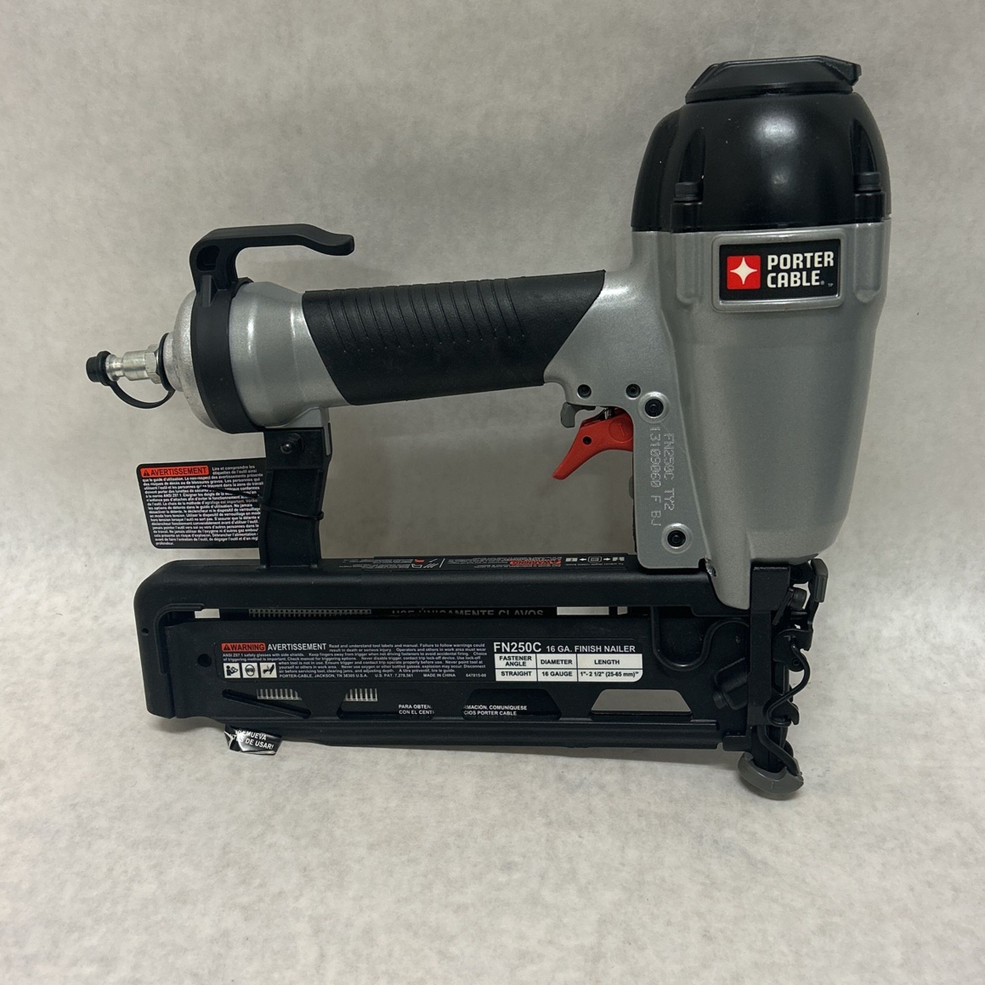 Porter cable FN250C 16 gauge new finish nailer never used