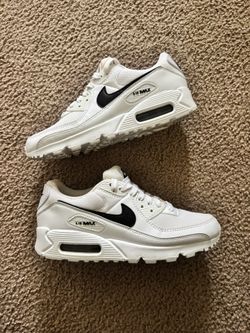 Nike Air Max 90 Black Swoosh Women’s Size 7