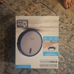 Black Decker Roboseries Vacuum 