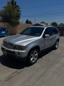 X5 BMW 2006 v8