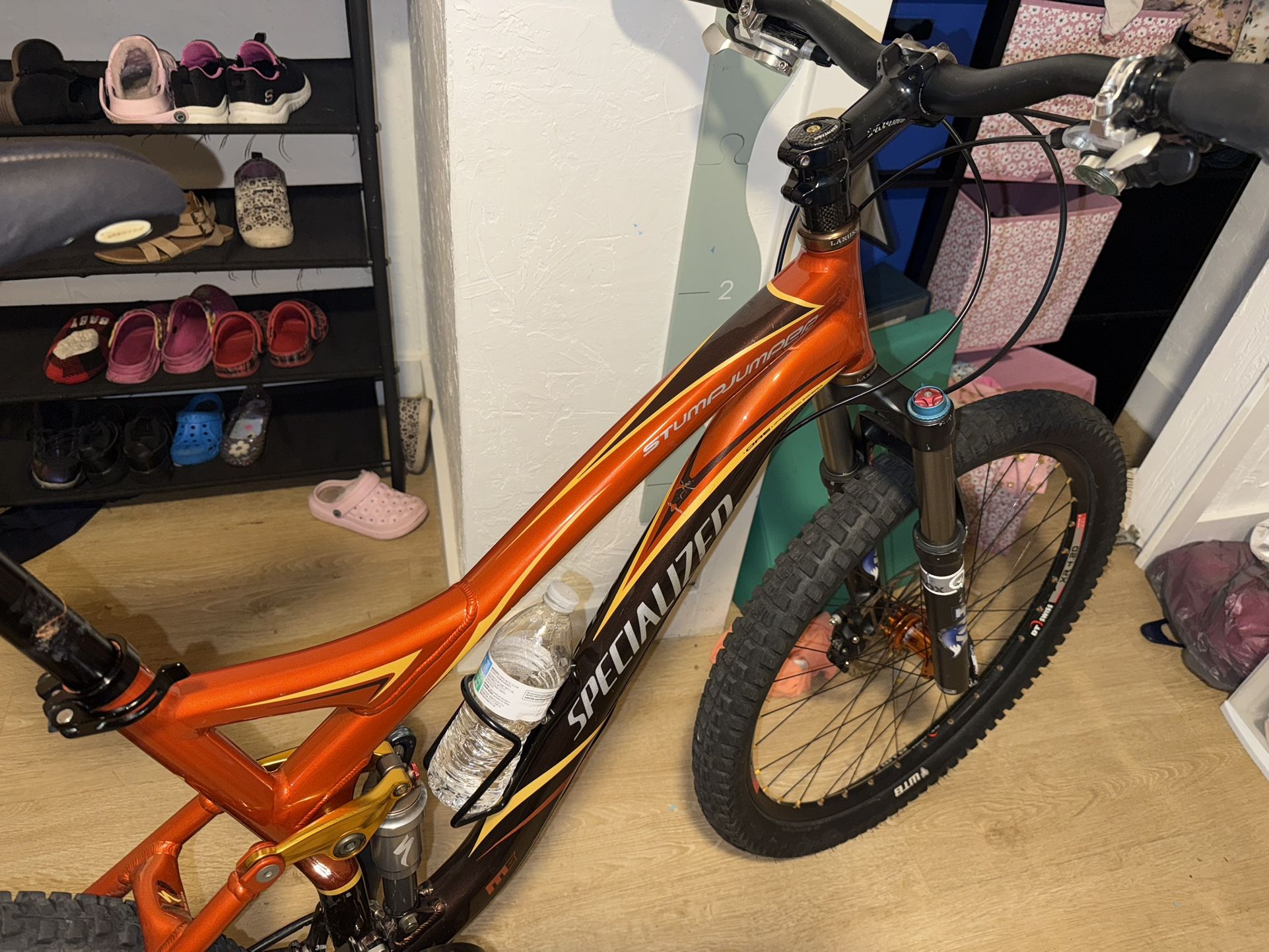 Specialized in really good shape absolutely nothing wrong