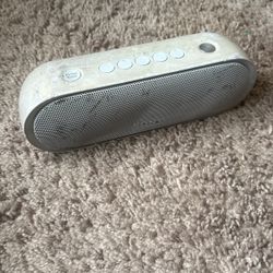 Sony SRS-XB20 Bluetooth Speaker – Loud & Bass-Heavy (Works Great)